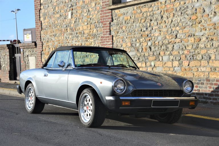 FIAT 124 Spider CS0 Pininfarina Oldtimer - Arnold Classic Lauenau