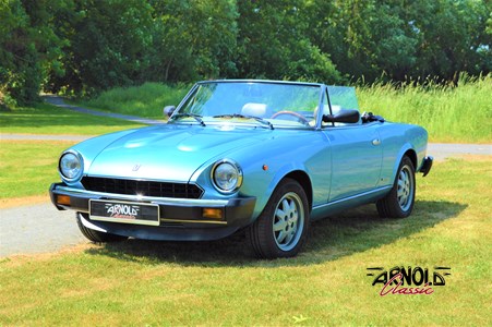 FIAT 124 Spider DS Pininfarina Spidereuropa - Arnold Classic Oldtimer