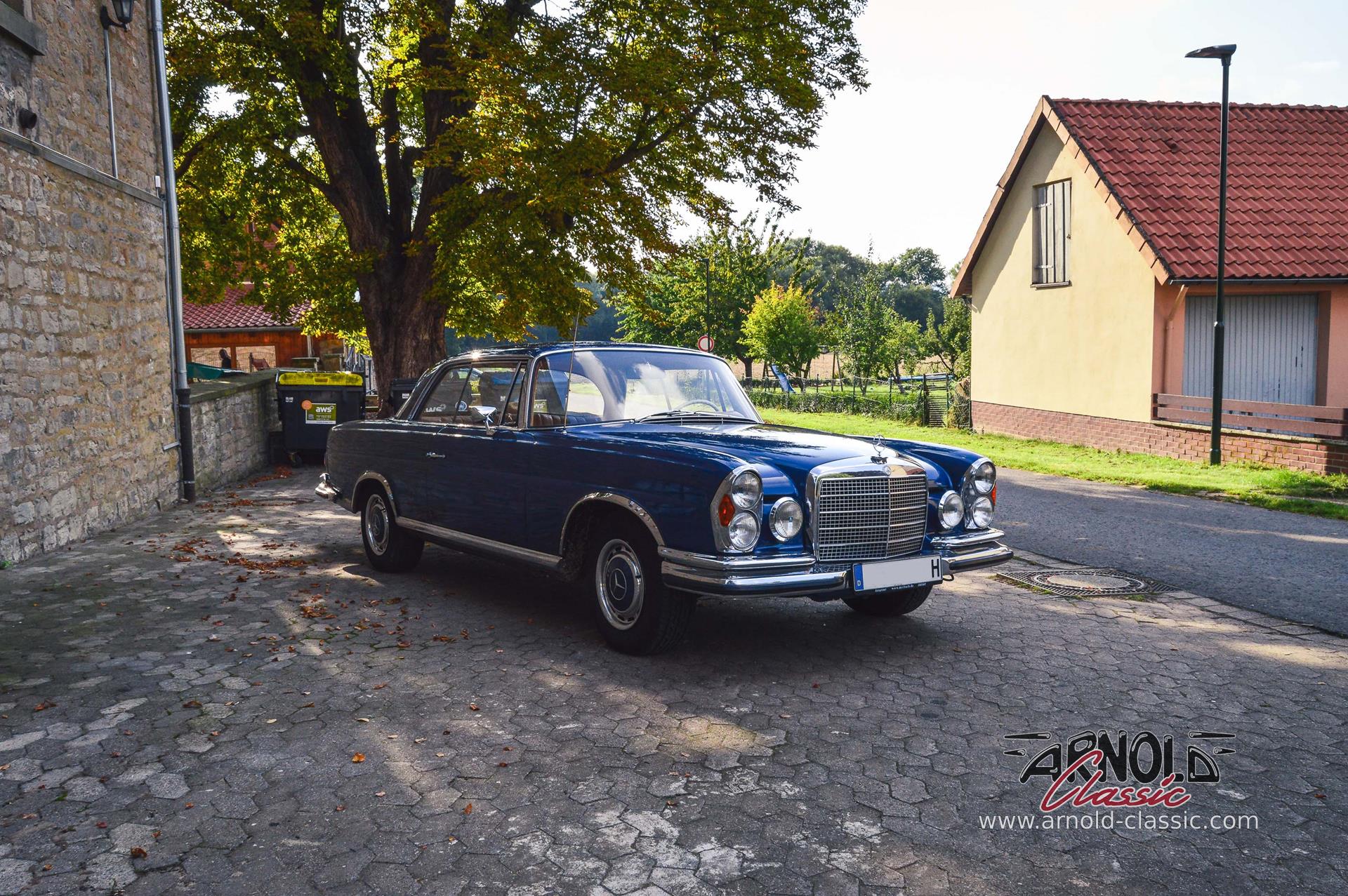 étoile Mercedes d=75mm, 280SE3.5/Cb Mercedes-Benz w111